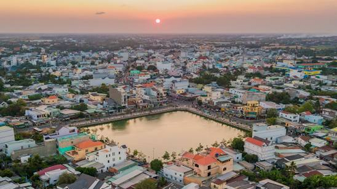 Thị xã cách TP. HCM 60 km dự kiến lên thành phố năm 2025: Tình hình kinh tế ra sao?