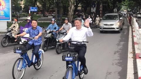 Hà Nội đồng ý làm làn đường dành riêng cho xe đạp