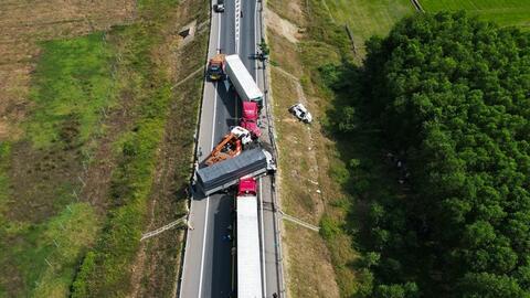 Thủ tướng yêu cầu ban hành Quy chuẩn kỹ thuật quốc gia về đường ô tô cao tốc trong quý I năm 2024