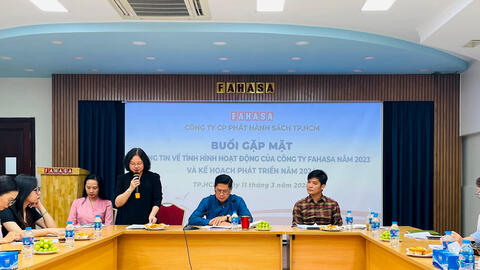 Nhà sách truyền thống Fahasa lãi kỷ lục trong năm 2023, CEO nói: “Chỉ làm 1 ngành, tập trung vào thế mạnh của mình”