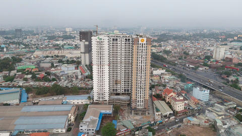 Doanh nghiệp địa ốc khó tìm quỹ đất giá mềm để phát triển dự án, nhà vừa túi tiền ngày càng thu hẹp