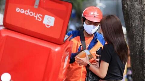 Kéo dài thời gian đổi trả hàng, Shopee bị nghi ôm vốn của người bán