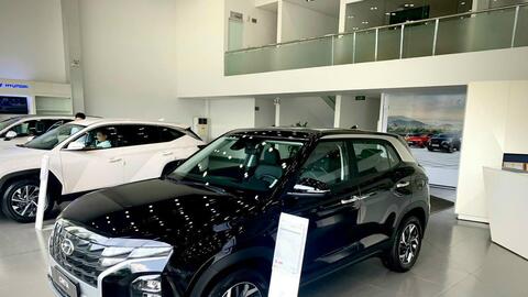 Hyundai Creta không giảm niêm yết nhưng giảm giá mạnh xả kho tại đại lý, đấu Seltos với giá chỉ ngang Sonet