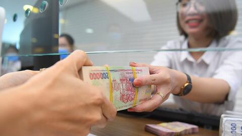 Lãi suất tiết kiệm mới nhất tháng 7: Một ngân hàng trả lãi 7,5%/năm, không yêu cầu gửi nhiều