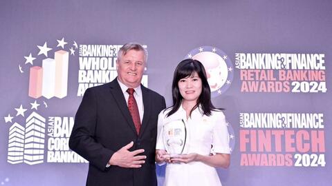 BIDV lần thứ 7 được vinh danh “Ngân hàng SME tốt nhất Việt Nam”