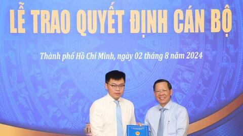 Chủ tịch TPHCM trao quyết định bổ nhiệm cán bộ lãnh đạo