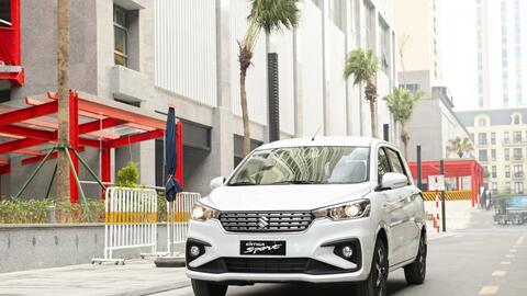 Hàng loạt mẫu xe Suzuki giảm giá đẩy hàng tồn