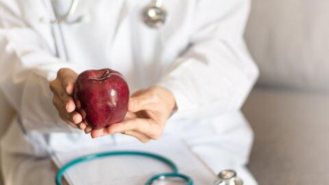 4 loại mùi hôi cảnh báo bệnh nguy hiểm tấn công, có mùi cảnh báo suy thận