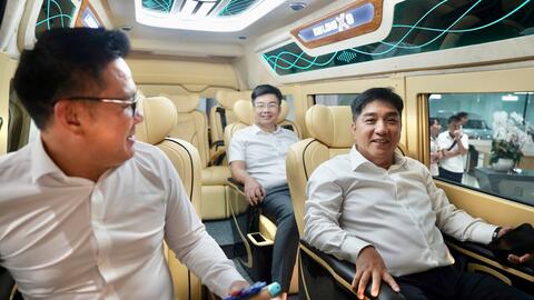 "Vua đào hầm" đặt xe của Kimlong Motor để phục vụ các hoạt động của tập đoàn