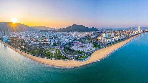 Phát triển các ngành kinh tế biển mới, theo hướng xanh, tuần hoàn carbon thấp