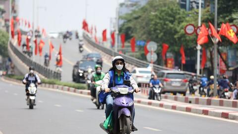 Miền Bắc tăng nhiệt trước khi chuyển mưa dông