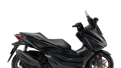 Honda ra mắt xe tay ga phân khối lớn, động cơ mạnh mẽ, kiểu dáng thể thao