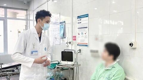 Cứu sống bệnh nhân sốc mất máu do bị đâm thấu bụng