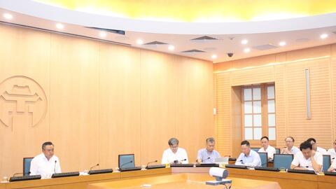 Xây dựng lộ trình chuyển đổi phương tiện sử dụng nhiên liệu hóa thạch