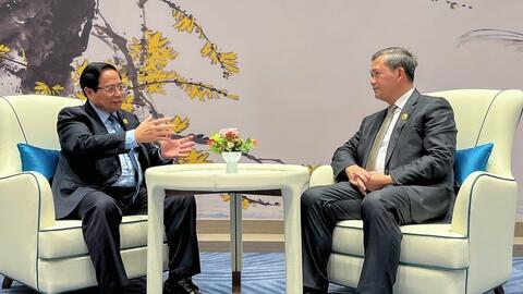 Thủ tướng: Đưa kim ngạch thương mại Việt Nam – Campuchia đạt 20 tỷ USD