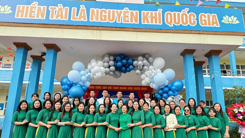 Trường liên cấp Nguyễn Bỉnh Khiêm lan tỏa tinh thần tri ân đội ngũ nhà giáo