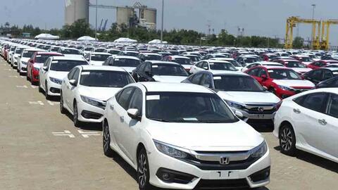 171.364 ô tô cập cảng Việt Nam sau 10 tháng