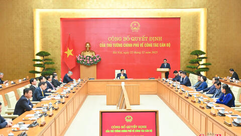 Quyền Bộ trưởng Lê Mạnh Hùng: Phát huy thành quả, đưa ngành Công Thương phát triển vững mạnh