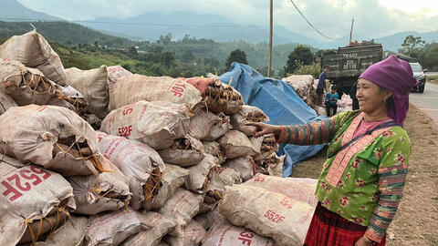 Trao cơ hội học tập để thế hệ trẻ vùng cao tự quyết tương lai