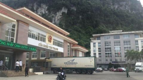 2 ngày, 3.822 xe hàng hóa xuất nhập khẩu qua cửa khẩu tỉnh Lạng Sơn