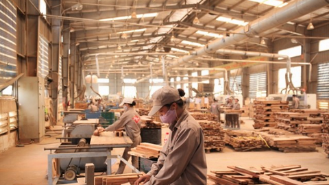 Ngành gỗ cần chuyển mạnh từ gia công sang thiết kế