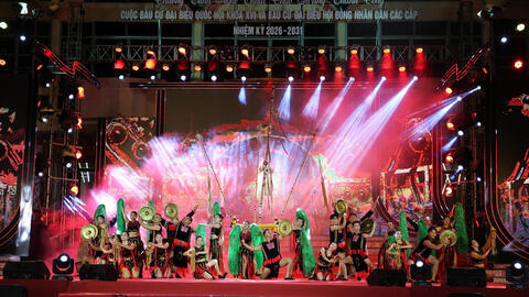 Đắk Lắk: Rực rỡ đêm nghệ thuật mừng thành công bầu cử