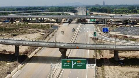 Lý do lùi thời gian thông xe 37 km cao tốc Biên Hòa - Vũng Tàu