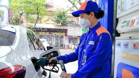 Giá các mặt hàng dầu trong nước giảm mạnh từ 0h ngày 16/4