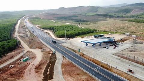 Không để những tuyến đường hiện đại thiếu dịch vụ tối thiểu