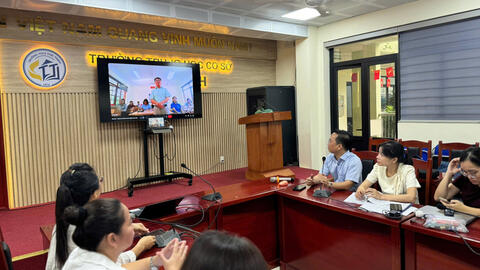 Ứng dụng chuyển đổi số để chia sẻ kinh nghiệm ôn thi vào lớp 10