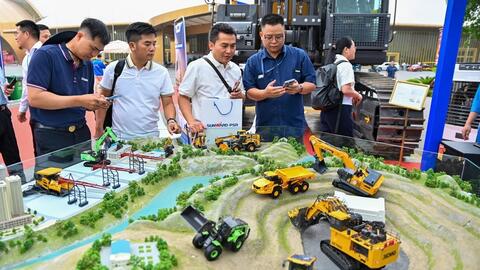 Thúc đẩy ứng dụng công nghệ mới trong ngành khai khoáng và xây dựng