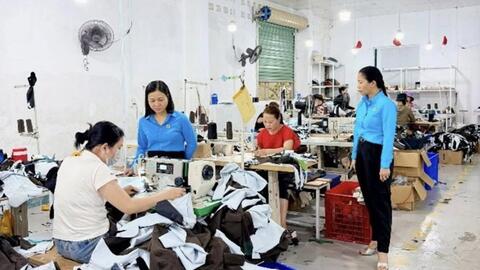 Công đoàn phường Nam Đông Hà làm việc với doanh nghiệp, thúc đẩy phát triển đoàn viên