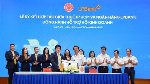 Đồng hành hộ kinh doanh và cá nhân kinh doanh chuyển đổi số