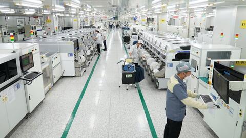 Nghị quyết số 10-NQ/TW: Nâng năng lực quốc gia từ dòng vốn FDI