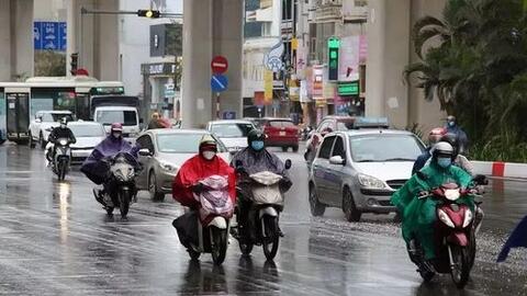 Dự báo thời tiết ngày 31/7: Bắc Bộ mưa dông, Duyên hải Nam Trung Bộ ngày nắng