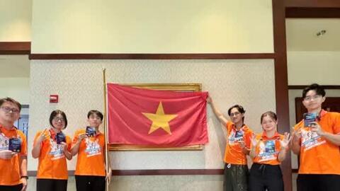 Nam sinh chuyên Anh vào top 9 thế giới cuộc thi Tin học văn phòng