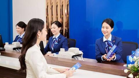 Một ngân hàng muốn tăng gấp đôi vốn, nối dài làn sóng tăng vốn