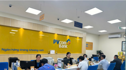 Lãi suất - tỷ giá hôm nay: Lãi tiết kiệm tiếp tục hạ, USD cũng giảm