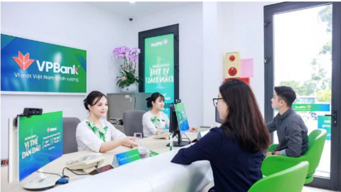 Lãi suất - tỷ giá hôm nay: Tiếp tục giảm lãi suất, USD phục hồi