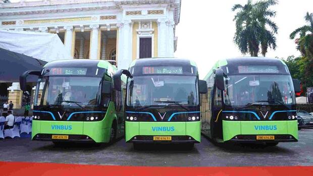 Tăng tốc chuyển đổi phương tiện công cộng sang dùng điện để xanh hóa giao thông