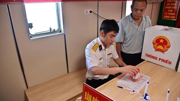 Sẵn sàng cho ngày hội của niềm tin và quyền làm chủ