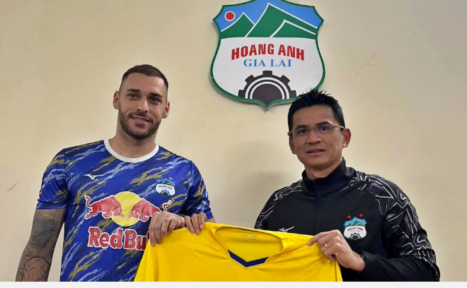 Bruno Henrique gia nhập CLB Hoàng Anh Gia Lai.