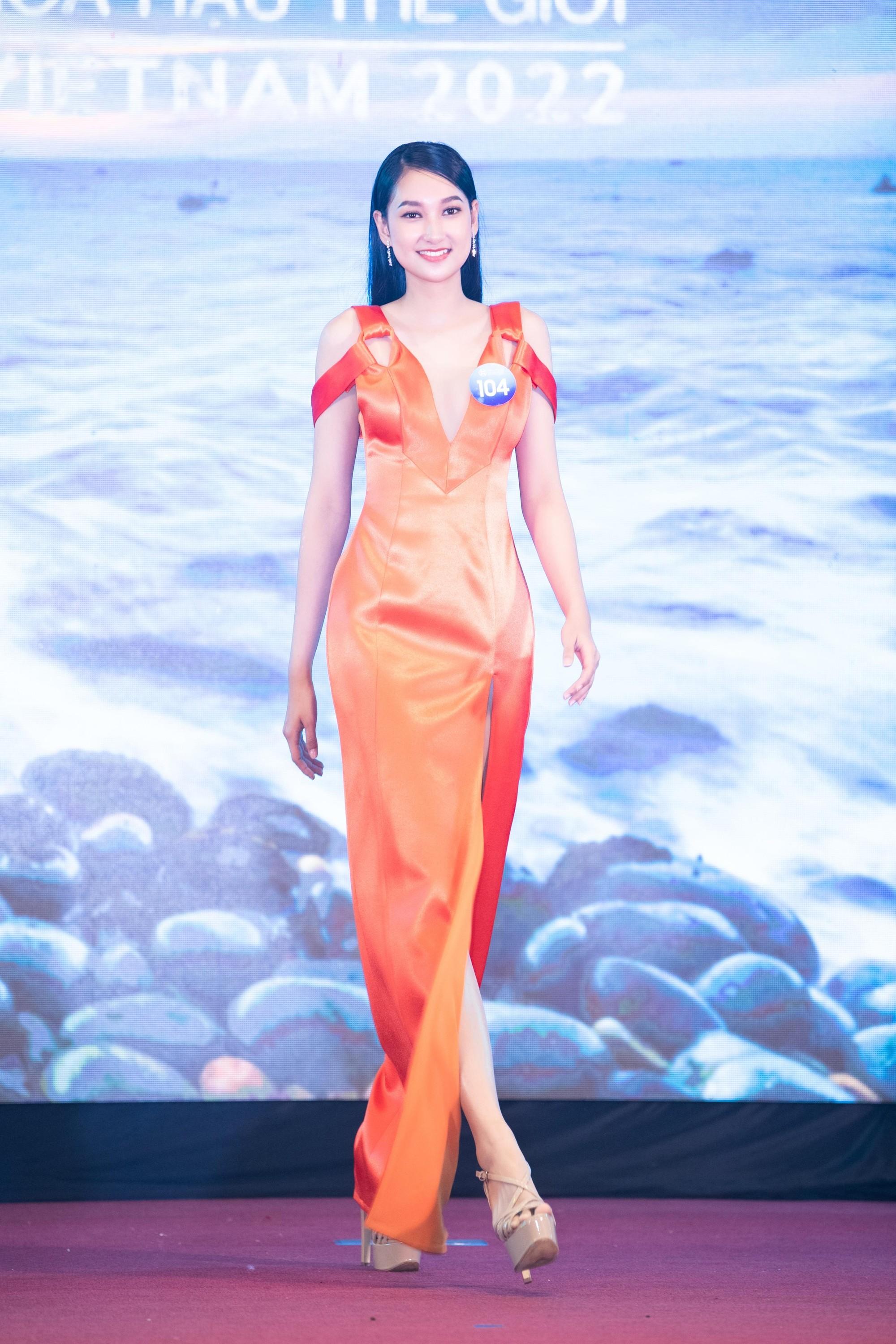 Hoa hậu Lương Thùy Linh, Tiểu Vy xuất hiện lộng lẫy tại lễ công bố vòng chung kết Miss World Vietnam 2022 ảnh 14