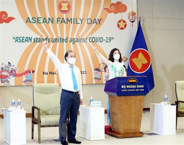 27 nam Viet Nam gia nhap ASEAN: Khang dinh vai tro trung tam hinh anh 2