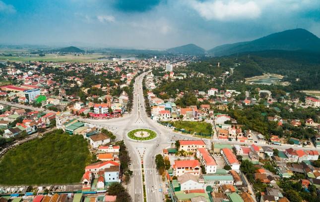 Sắp xếp 39 huyện, 1.327 xã: Tinh gọn bộ máy, mở rộng không gian phát triển - Ảnh 2.