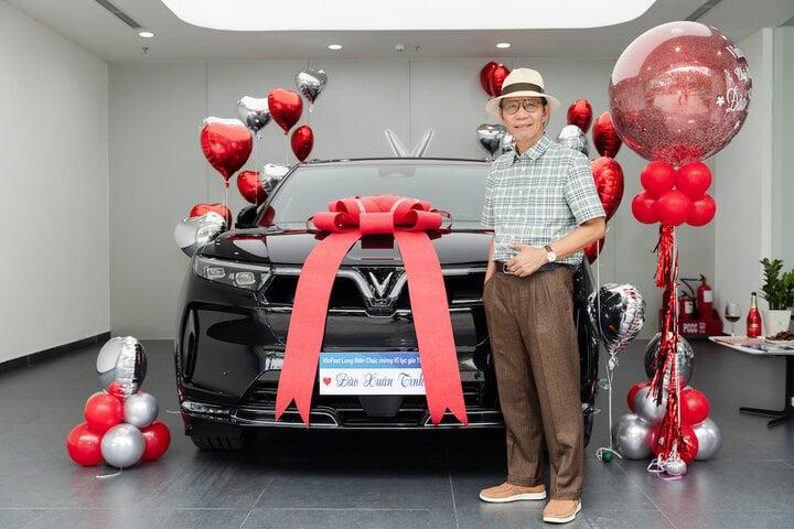 VinFast VF 9 - mẫu xe khó tìm đối thủ trong phân khúc E-SUV - Ảnh 2.