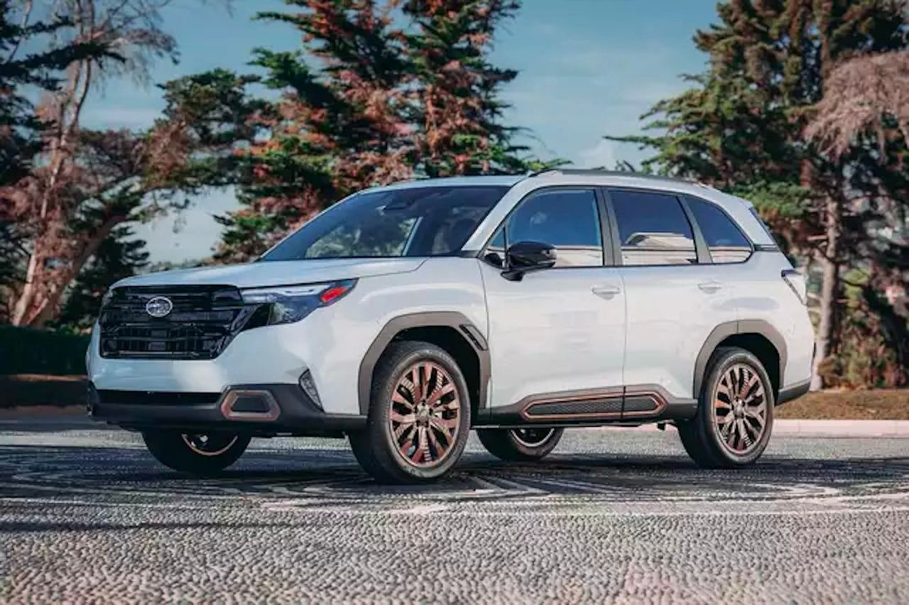 Xe mới lộ diện này dễ là Subaru Forester 2024: Thiết kế khác biệt hoàn toàn, sẽ ra mắt ngay tháng này- Ảnh 1.