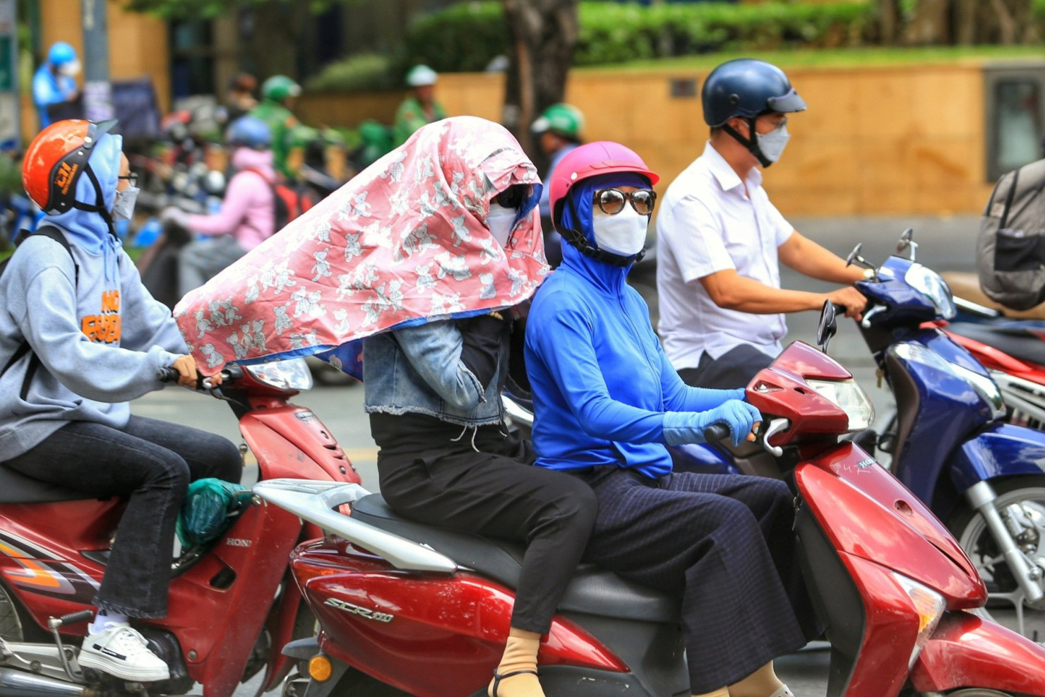 Khu vực Bắc Bộ và Trung Bộ, hiện tượng nắng nóng và nắng nóng gay gắt có khả năng xuất hiện nhiều hơn so với trung bình nhiều năm trong tháng 7 - 8/2024.