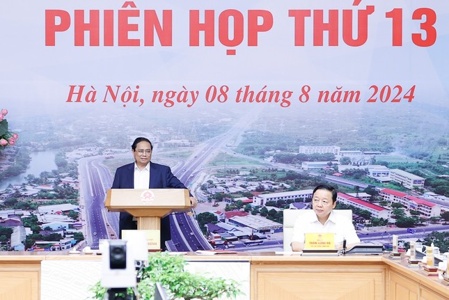 Cả nước có hơn 2.000 km đường cao tốc, mở ra nhiều không gian phát triển mới- Ảnh 1.