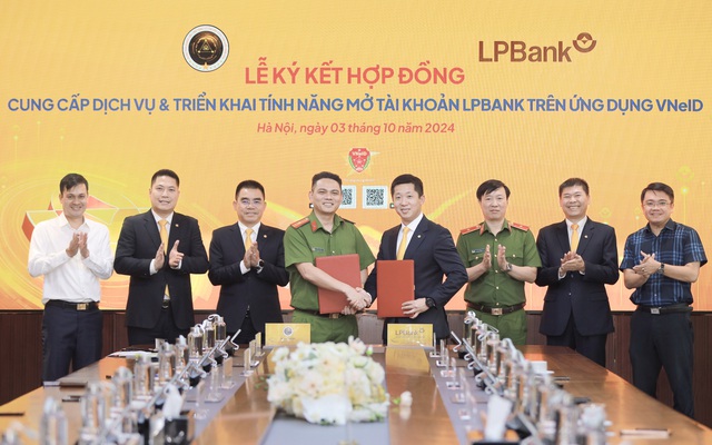 LPBank hợp tác với Bộ Công an triển khai dịch vụ mở tài khoản trên VNeID